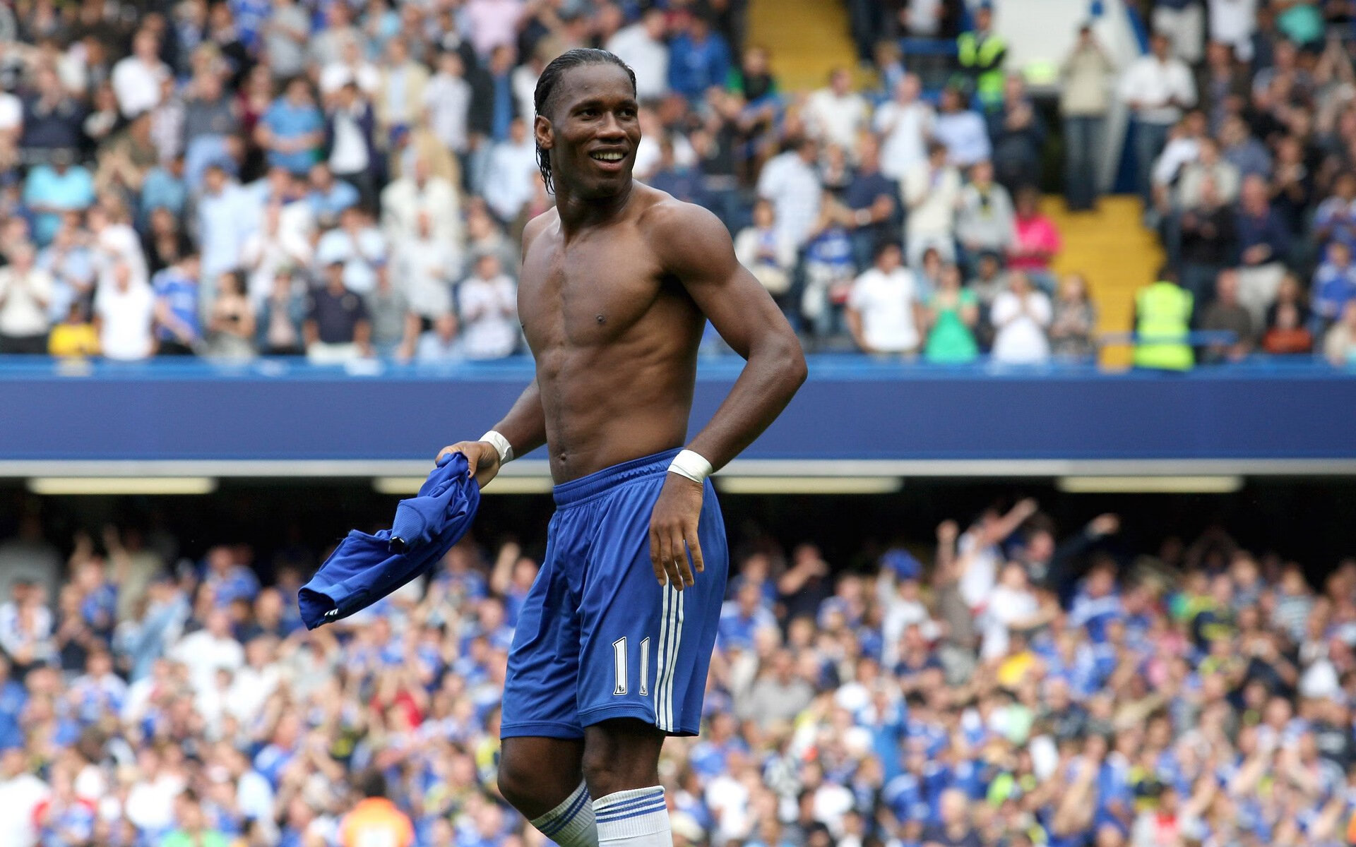 郑钦文获得巴黎奥运会网球女单冠军，成为首位夺得奥运网球单打金牌的亚洲选手。